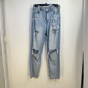 American Eagle Outfitters Sz6 Destroyed Light Wash High Waist Straight Leg Jeans